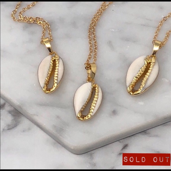 Estrella Luna Jewelry - SOLD OUT 14K plate Cowrie Necklace